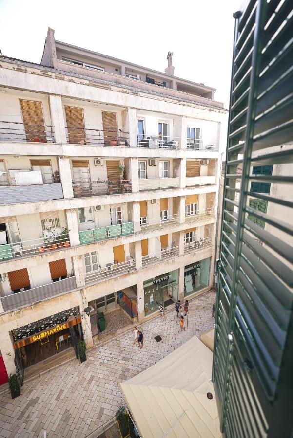 Apartment Larga - AE1569 Zadar Exteriör bild