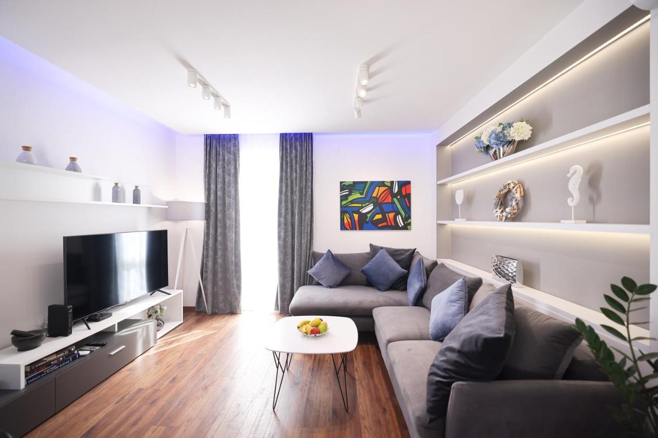 Apartment Larga - AE1569 Zadar Exteriör bild
