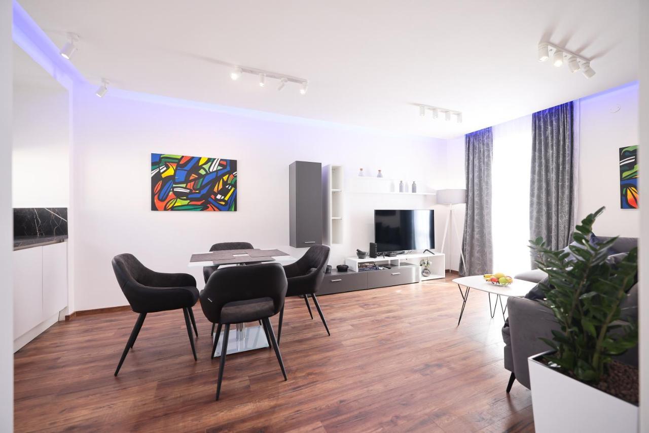Apartment Larga - AE1569 Zadar Exteriör bild